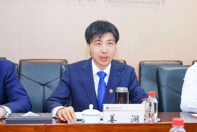 微信图片_2025-09-26_224800_886.jpg